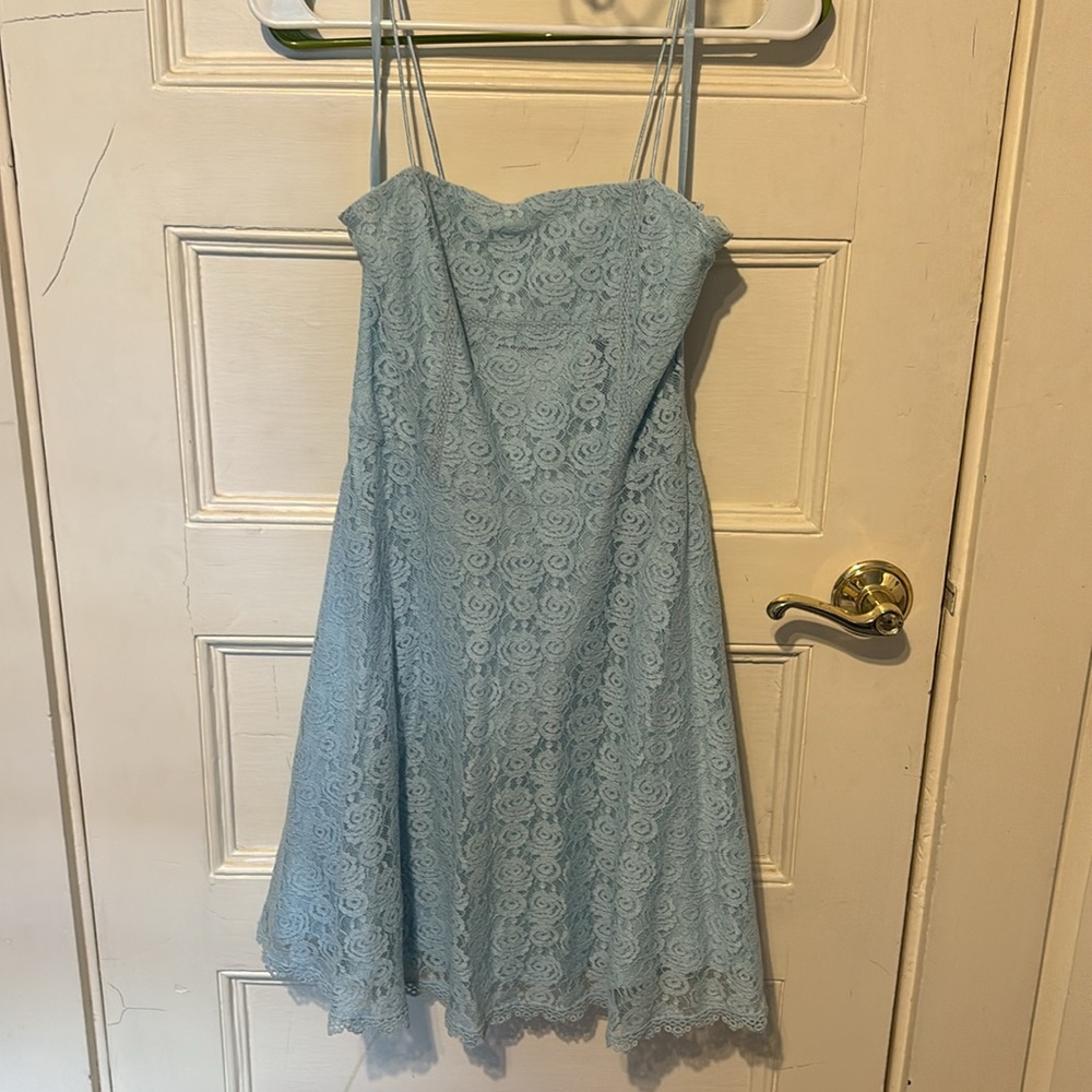 Medium baby blue mini dress